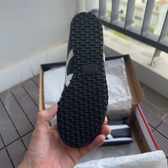 Onitsuka/Tiger MEXICO 66 Sneaker Athletic BLACK/WHITE - Picture 4 of 6